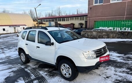 Renault Duster I рестайлинг, 2014 год, 900 000 рублей, 2 фотография