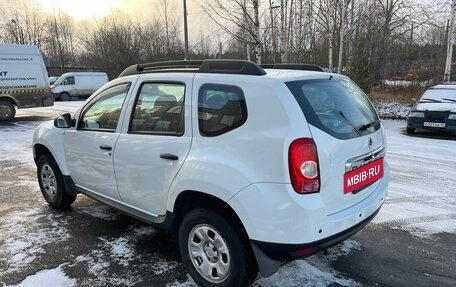 Renault Duster I рестайлинг, 2014 год, 900 000 рублей, 7 фотография