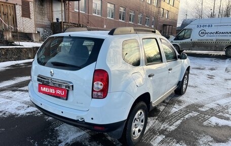 Renault Duster I рестайлинг, 2014 год, 900 000 рублей, 4 фотография