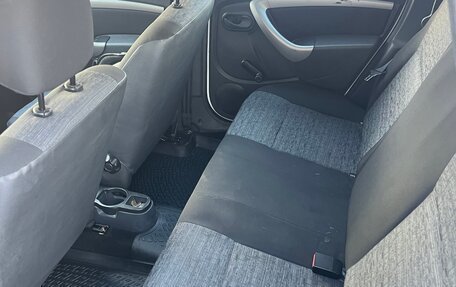 Renault Duster I рестайлинг, 2014 год, 900 000 рублей, 12 фотография