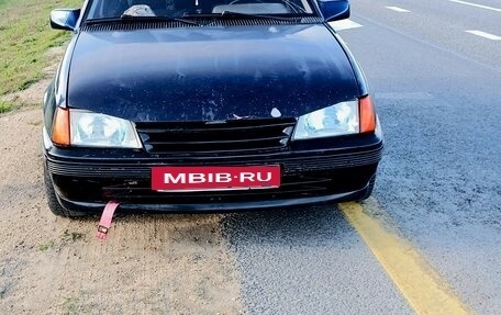 Opel Kadett E рестайлинг, 1991 год, 270 000 рублей, 2 фотография