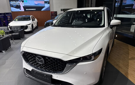 Mazda CX-5 II, 2025 год, 2 349 000 рублей, 15 фотография