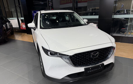 Mazda CX-5 II, 2025 год, 2 349 000 рублей, 13 фотография