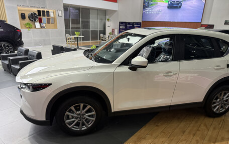 Mazda CX-5 II, 2025 год, 2 349 000 рублей, 16 фотография