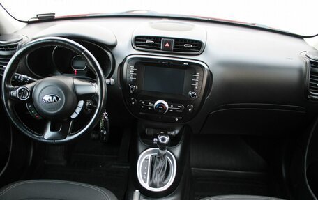 KIA Soul II рестайлинг, 2018 год, 1 689 000 рублей, 8 фотография