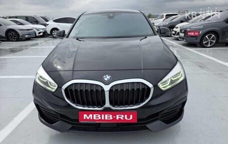 BMW 1 серия, 2021 год, 2 142 000 рублей, 1 фотография