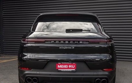 Porsche Cayenne III, 2023 год, 14 673 000 рублей, 12 фотография