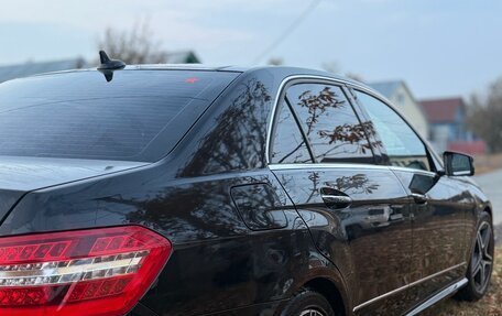 Mercedes-Benz E-Класс, 2011 год, 1 800 000 рублей, 6 фотография