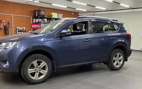 Toyota RAV4, 2013 год, 2 050 000 рублей, 7 фотография