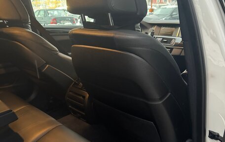 BMW 5 серия, 2016 год, 2 900 000 рублей, 14 фотография