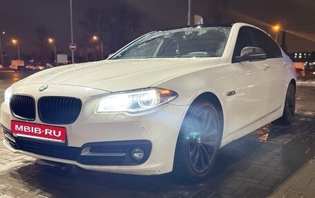 BMW 5 серия, 2016 год, 2 900 000 рублей, 2 фотография