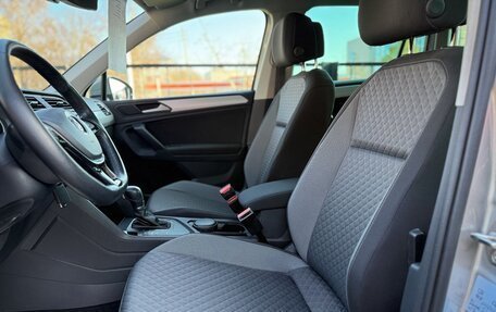 Volkswagen Tiguan II, 2019 год, 2 350 000 рублей, 10 фотография