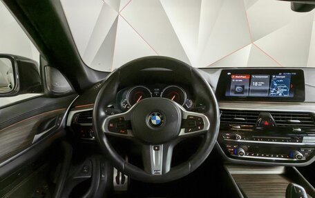 BMW 5 серия, 2018 год, 4 500 000 рублей, 15 фотография