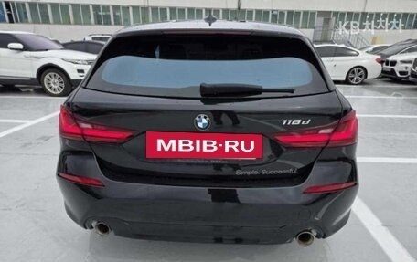 BMW 1 серия, 2021 год, 2 142 000 рублей, 4 фотография