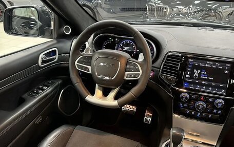 Jeep Grand Cherokee, 2019 год, 5 850 000 рублей, 19 фотография