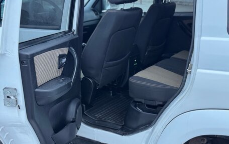 ЛуАЗ Patriot, 2013 год, 620 000 рублей, 12 фотография