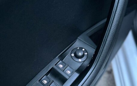 Skoda Superb III рестайлинг, 2018 год, 2 250 000 рублей, 9 фотография