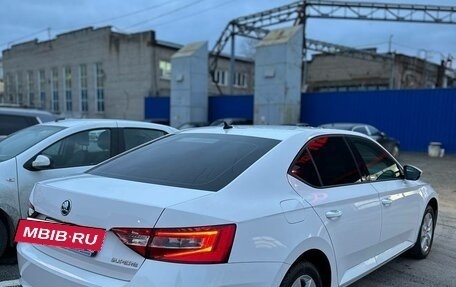 Skoda Superb III рестайлинг, 2018 год, 2 250 000 рублей, 5 фотография