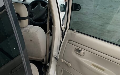 Mazda Demio III (DE), 1999 год, 190 000 рублей, 11 фотография