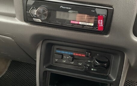 Mazda Demio III (DE), 1999 год, 190 000 рублей, 17 фотография