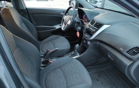 Hyundai Solaris II рестайлинг, 2015 год, 950 000 рублей, 7 фотография