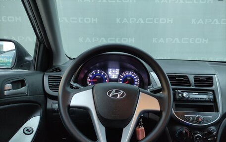 Hyundai Solaris II рестайлинг, 2015 год, 950 000 рублей, 5 фотография