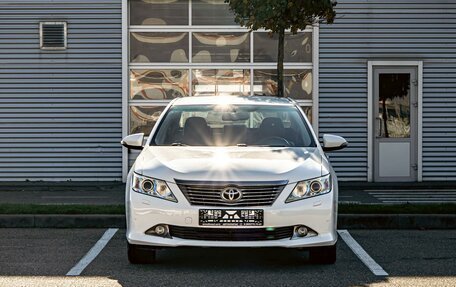 Toyota Camry, 2014 год, 1 695 000 рублей, 2 фотография