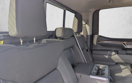 Chevrolet Silverado, 2025 год, 9 384 372 рублей, 20 фотография