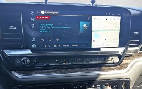 Chevrolet Silverado, 2025 год, 9 384 372 рублей, 13 фотография