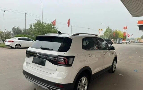 Volkswagen T-Cross I, 2021 год, 1 300 000 рублей, 5 фотография