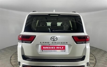 Toyota Land Cruiser, 2025 год, 15 300 000 рублей, 6 фотография