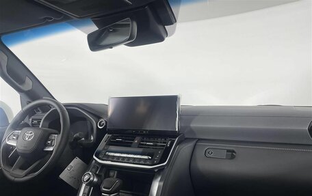 Toyota Land Cruiser, 2025 год, 15 300 000 рублей, 12 фотография