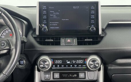 Toyota RAV4, 2019 год, 2 920 000 рублей, 17 фотография