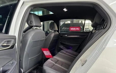 Volkswagen Golf VIII, 2022 год, 1 430 000 рублей, 6 фотография