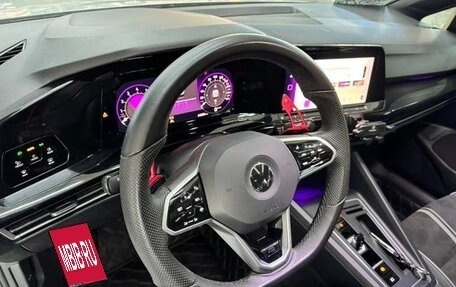 Volkswagen Golf VIII, 2022 год, 1 430 000 рублей, 9 фотография