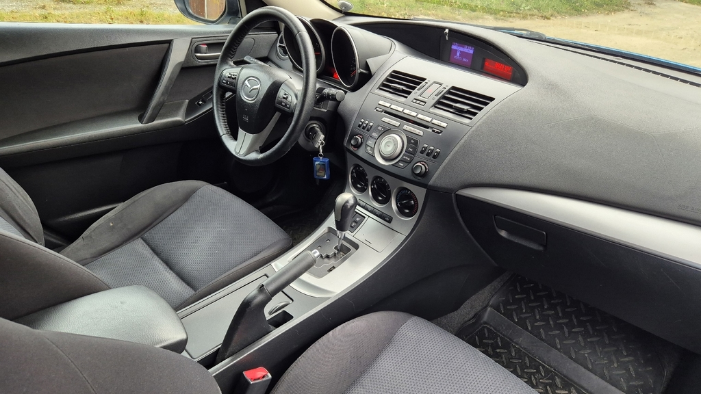 Mazda 3 BL, 2011 год, 720 000 рублей, 2 фотография