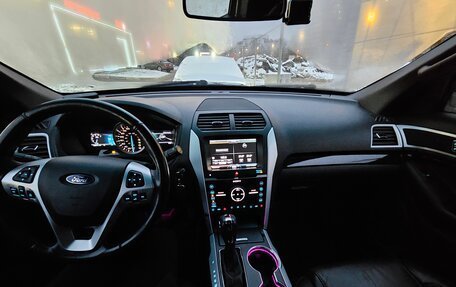 Ford Explorer VI, 2014 год, 2 100 000 рублей, 11 фотография