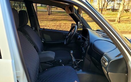 Chevrolet Niva I рестайлинг, 2015 год, 650 000 рублей, 10 фотография