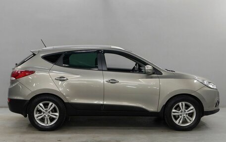 Hyundai ix35 I рестайлинг, 2011 год, 1 100 000 рублей, 4 фотография