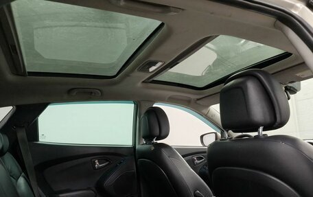 Hyundai ix35 I рестайлинг, 2011 год, 1 100 000 рублей, 15 фотография