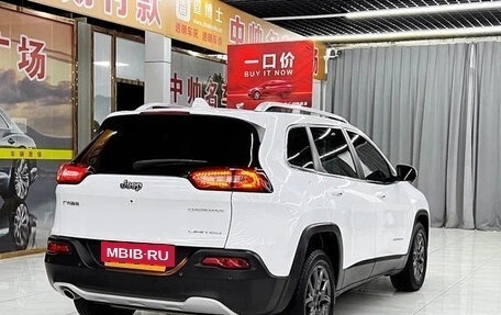 Jeep Cherokee, 2021 год, 1 420 000 рублей, 4 фотография