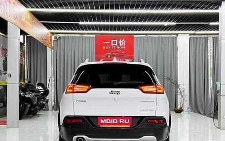 Jeep Cherokee, 2021 год, 1 420 000 рублей, 5 фотография
