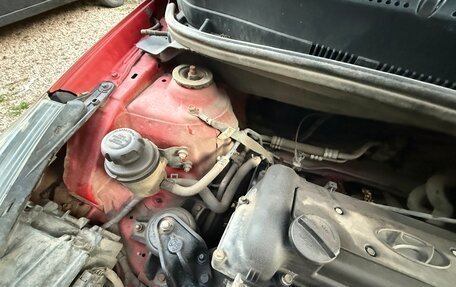 Hyundai Solaris II рестайлинг, 2011 год, 700 000 рублей, 17 фотография