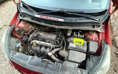 Hyundai Solaris II рестайлинг, 2011 год, 700 000 рублей, 15 фотография