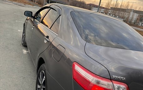 Toyota Camry, 2008 год, 1 180 000 рублей, 18 фотография