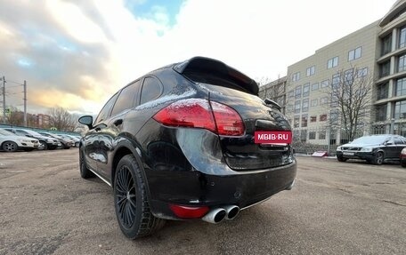 Porsche Cayenne III, 2012 год, 2 425 000 рублей, 7 фотография