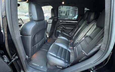 Porsche Cayenne III, 2012 год, 2 425 000 рублей, 10 фотография