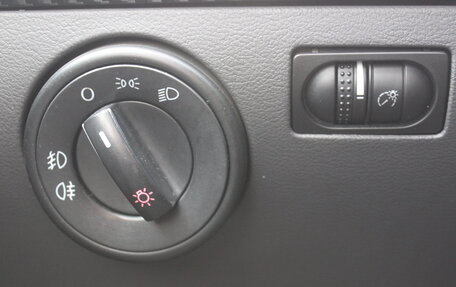 Volkswagen Touareg III, 2008 год, 997 000 рублей, 18 фотография