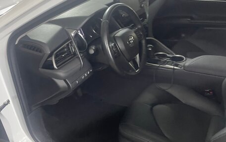 Toyota Camry, 2021 год, 6 фотография