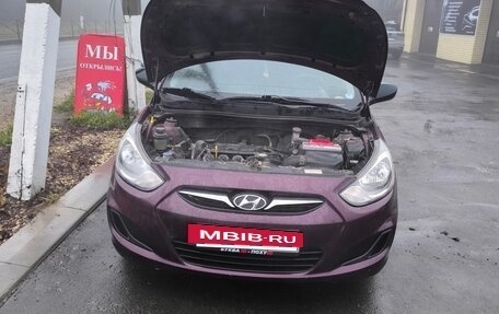 Hyundai Solaris II рестайлинг, 2012 год, 555 000 рублей, 14 фотография